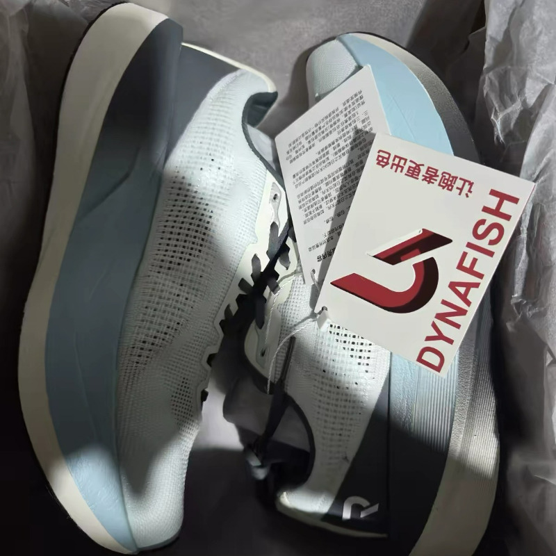 Sepatu Lari DYNAFISH Xiao Nian - Women'S Shoes Vs Men'S ulasan dan harga