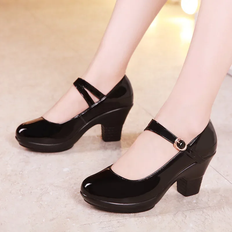 Sepatu Mary Jane Platform Hak  - Women'S Shoes Red Bottoms ulasan dan harga