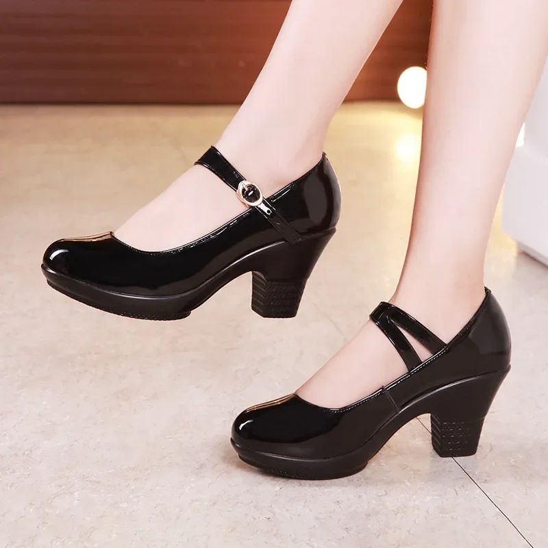 Sepatu Mary Jane Platform Hak  - Women'S Shoes Red Bottoms ulasan dan harga
